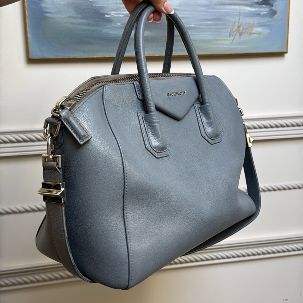 Givenchy Antigona Medium- Gray